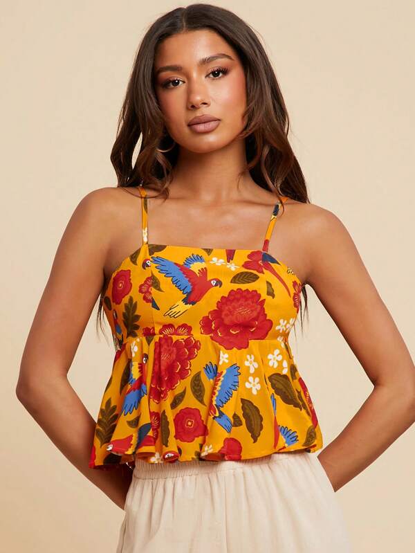Top Floral Travachic com Babado – Estilo Boho para Férias Inesquecíveis!