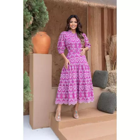 Vestido Elegante em Lese de Algodão