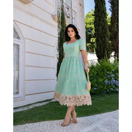Vestido Borboleta em Lese