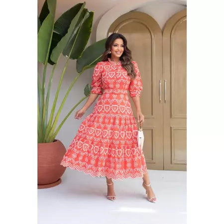 Vestido Elegante em Lese de Algodão