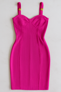 Vestido Body Glam Versatyl – Canelado com Alças Douradas